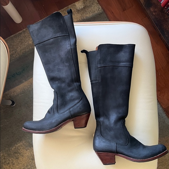 Adelante Black Leather Boots, Size 10 - Picture 5 of 12